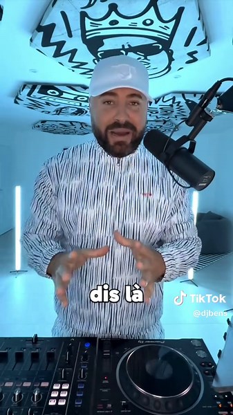 Je t’offre 2x2 places carré Or ⭐️ pour les concerts de JUL à Paris et à Marseille !!! Rendez vous vite sur HeinStaGram DJ BENS (je l’écris comme ça pour l’algo tiktok 😂) !