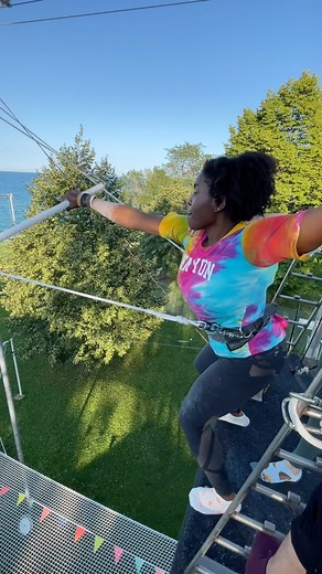 Only 10 more days in July and that means only 10 more days to fly at TSNY Chicago! Sign up today before the classes fill up or stop by for a ~limited edition~ TSNY branded shirt, tank top, and water bottle! What happens to Flying Trapeze in Chicago after July 31st? We’ll have a new name @getagriptrapeze with the same classes and staff you know and love. #tsny #tsnyChicago #forgetfear #chicagoGram #thingstodoinChicago #FosterBeach #flyingTrapezeChicago #circusArts #circusInspiration #circuseveryd