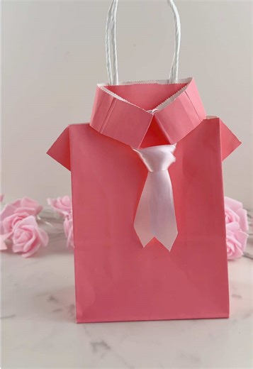 Creative Easter Gift Wrapping Ideas with Dollar Tree Supplies