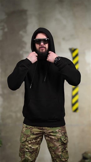 Худі Crop Girl з принтом на спині чорне