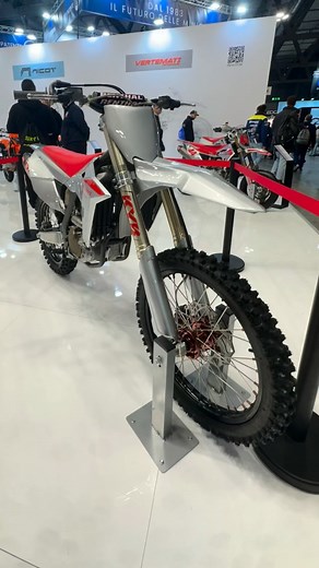 Vertemati NV 450, nuova italiana a ruote tassellate con un motore molto particolare…Curiosi di sapere di cosa si tratta? 🧐 #eicma2025 #motorcycle #moto | Moto.it