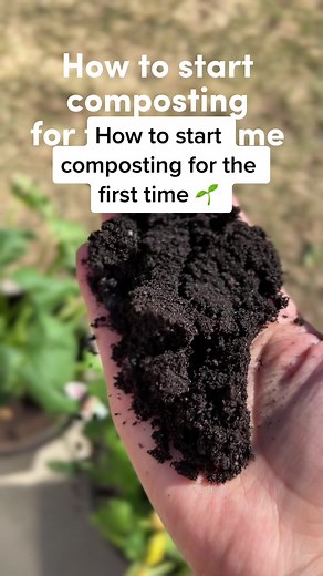 Composting is simpler than you think! You can start even if you don’t have a big backyard. Not only is composting an eco-friendly way to reduce your carbon footprint, but it can also help you save money on fertilizers and create a healthier, happier garden. 🌿🌎 #sustainableliving #zerowasteliving #compost #composting #foodwaste