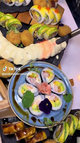 Videos de Wok Master (@wokmastercolombia) con “Sushi - Miissoo”