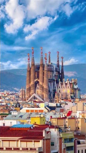 Hand picked itineraries to see the best of Europe in less than 72hrs in each city. #discovereurope