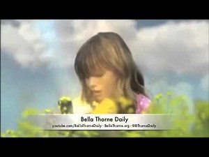 Bella Thorne - DLP Commercial "Amazing" (2007)