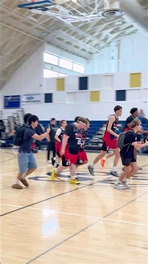 Our first gremlin game ￼with AI edits. #family #funny #familydynamics