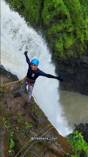 Biggest Waterfall Rappelling of Maharashtra 400ft | Shitkada Waterfall Rappelling | Trekkers Clan