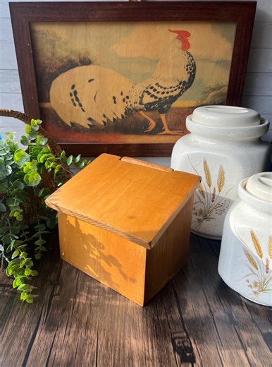 Vintage Wooden Recipe Box | Farmhouse Kitchen Organizer With Dividers - Etsy