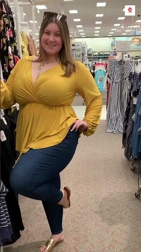 Stylish Model Lauren Butler: A Fashionista On Fire 🔥 #plussizeclothing #plusizemodel #shorts