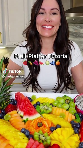 Fruit Platter Tips and Tricks 🍉🍈 🍓🍍🍊🍇 Turn a simple fruit tray into a show-stopping centerpiece! Here’s how to build a stunning fruit platter that’s perfect for brunch, parties, or just because #FruitPlatter #FruitBoard #BrunchIdeas #GrazingBoard #HealthyEating
