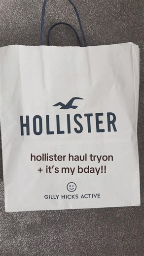 Hollister haul try-on for my golden birthday