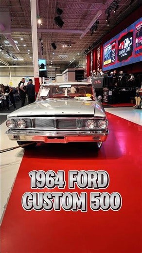1964 Ford Custom 500. #shorts #classiccarauction #classiccars #gaaclassiccars #ford