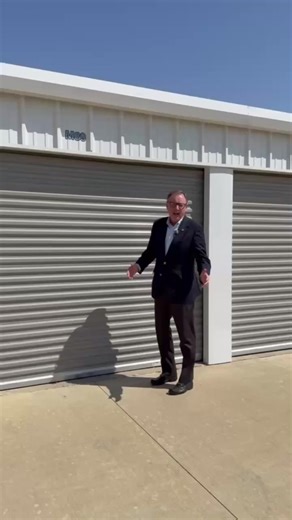 Tired of cluttered spaces? Get more room to breathe with Halsey Self Storage! Store your stuff, not stress. Learn how at halseyselfstorage.com | Halsey Self Storage