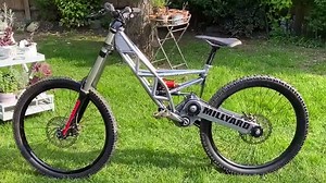 Millyard Racing's Downhill Bike: 13 Years Old, Still Ahead of Its Time