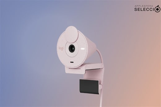Esta webcam de Logitech con micrófono y reducción de ruido es ideal para teletrabajar y nunca había estado tan barata