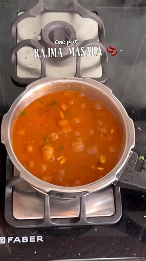 This brahmin cooks on Instagram: "One-Pot Rajma Masala (Easy Cooker Recipe) 🫘 In a cooker, add ghee. Add jeera, cinnamon, lavang & cardamom. Add grated ginger and finely chopped onion; sauté till soft. Add tomato puree, rajma masala powder, Kashmiri red chilli & salt. Mix well and cook till masala comes together. Add parboiled rajma and required water. Pressure cook 4 whistles on low flame. Finish with fresh coriander leaves."