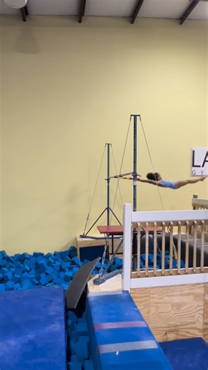 Bars 🤝 Trapeze 🔗 https://lagoldgymnastics.com 📞 225-412-4053 📧info@lagoldgymnastics.com | La Gold Gymnastics