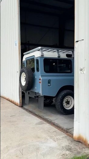 Transforming a Classic Land Rover Series 109 by HIMALAYA - New GM LS3 Engine #landrover