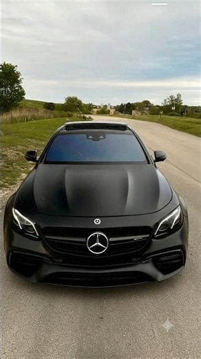 Mercedes Reimagined in AI 🤯 | Luxury Car Cinematic | Future Flicks