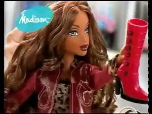 My Scene Shopping Spree Madision (Aldo) & Chelsea (Trinklets) Dolls Commercial (2004)