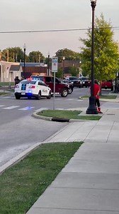 26K views · 211 reactions | Barricaded Subject- 1200 block N Main St. EPD, VCSO, & US Marshals are on scene of a barricaded subject with a warrant. This is possibly related to the pursuit that ended near Waterworks & S Weinbach last week where the subject crashed the vehicle and was able to flee from officers. Avoid the area. #ewatch -Subject in custody. 756pm Service Powered By Sam's Pizza West (Video from Steven E.) | EvansvilleWatch | Facebook