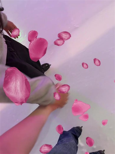 Sorry last one I confessed my love to her under the Sakura tree and now she taking me to the crib #kawaii