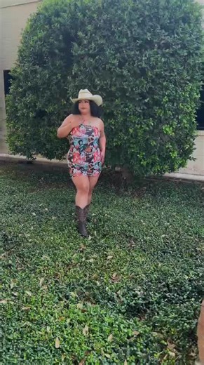 @Corporate Cowgirl 🤎 #westernfashion #bts #fallfashion #trendy #nfr #fyp #rodeotok #cowgirlfashion