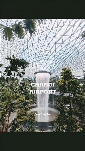 The Jewel Changi Airport. #singapore #jewelchangi #makemytrip #7eleven