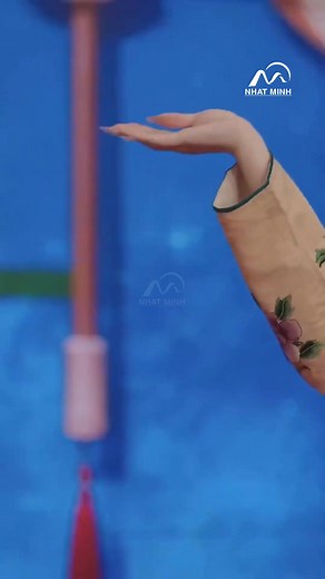 50K views · 421 reactions | Review Phim Full Bộ: Em Là Điểm Cuối Sau Muôn Trùng Núi Non Của Anh Nội dung phim: Câu chuyện về mối tình đơn phương suốt bảy năm giữa nữ minh tinh và nhà vô địch thế giới, họ cùng nhau đi từ cứu rỗi đến gắn bó, là hành trình hai người hướng về nhau trong tình yêu chân thành. Diễn viên: Diêu Vượng & Phùng Hy Diêu #phimxuyenkhong #phimtongtai | Ngủ Đêm | Facebook