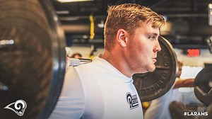 David Edwards’ unlikely path to the offensive line, NFL