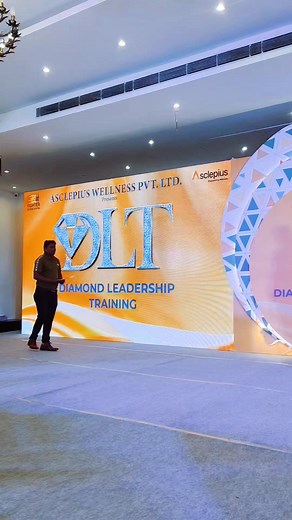 DLT MEIN AWPL MD & CEO DR. SANJEEV KUMAR MAHAGURU JI AASHIRWAD MILA 🙏 #diamondawpl #sanjeevsir #Rampravesh #AWPL #AsclepiusWell | Rampravesh Rajbhar