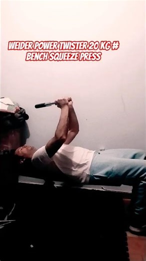 Weider Power Twister 20 kg # Bench Squeeze Press #pesaro #powertwister #benchpress #squeeze #shorts