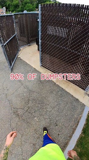 People think I stage my videos because every single dumpster is full 😆! False, I check over 70 dumpsters a day sometimes, and most are full of trash !!!! This is the type of video you would be seeing if I posted all my dumpsters !! Wow , these would go so viral, huh ? 😆 It's common sense, my peeps. I only post the good videos and finds obviously 🙄. What do you think about my videos ? It would be physically impossible for one man to stage over 1000 videos in just over 1.5 years. Think about it