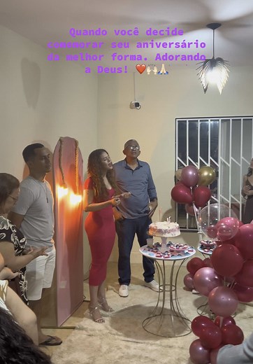 🙌🏻🥹❤️🙏🏻. #aniversário #diantedotrono #louvor #adoracaoadeus #gospel #viralditiktok