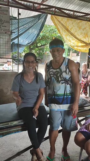 Siya po si sister Ruth taga Dagupan City nag pa whole body massage po sya at guminhawa ang pakiramdam daw po niya pag katapos mag pa hilot. Salamat po sa Diyos. #gayapmassagetherapy #fbreels #reels #WholebodyMassage | Narciso Gayap