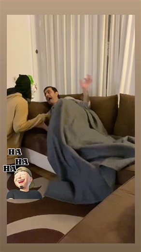 Husband pranks compilation 😂🤣🤣🤣 #surpriseprank #maikmasterpranksreloaded #maikmasterpranks #funnypranks #prankvideo #pranks #funny #lol #hilarious | Maik Master Pranks Reloaded