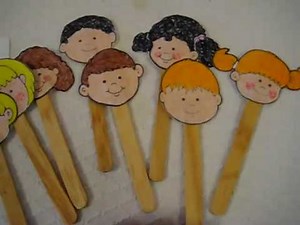 Grade 1 - Language Arts, Drama, talking games: activity ideas with Popsicle puppets.