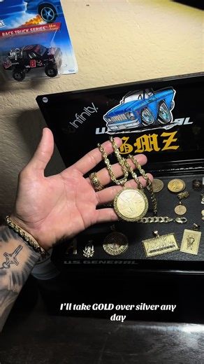 Why You Should Start Buying 14k Gold Jewelry Now