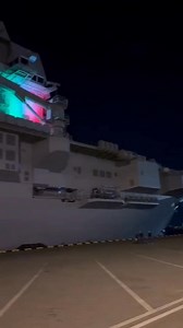 Lhd Trieste L9890 in notturna Fulge Super Mare 💫 #navimilitariitaliane 🇮🇹 #TriesteL9890 ⭐ | Navi Militari Italiane