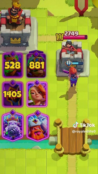 Evolution Cards Damage Test in Clash Royale
