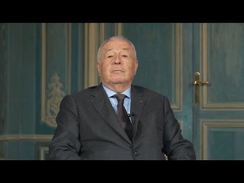 Alain Mérieux Interview - bioMérieux's 60 years