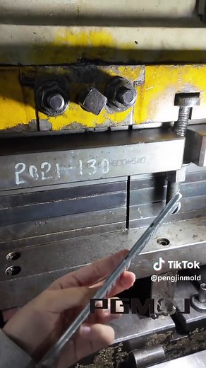 Custom progressive dies for stamping, custom stamped parts🤓😃#progressivedie #mold #autoparts #stampingparts #mould