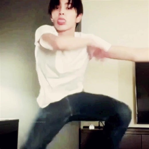 when the baby boo remix so tuff u lowkey gotta edit it 🤤🤤 #straykids #shamar #cortis #babyboo #fyp baby boo dancing cortis dance shamar dancing choi san dance felix clock it