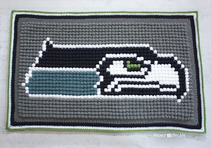 Crochet Bobble Stitch Pixel Blanket (Seattle Seahawks Blanket) - Repeat Crafter Me
