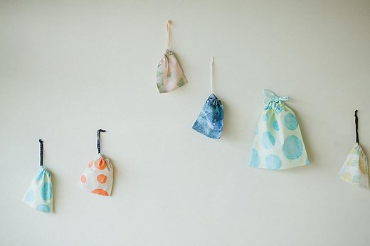 【完全保存版】巾着袋の作り方まとめ！デザイン別にサイズ調整方法も