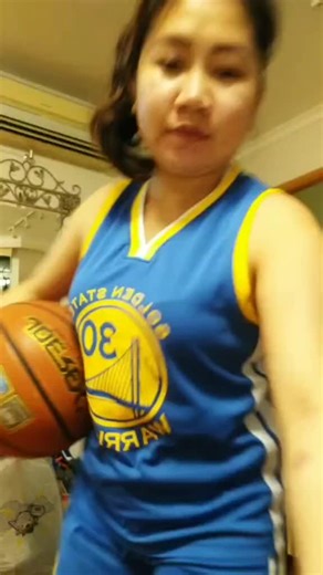 #greenscreen #batwoman #superwoman #superhero #single #basketball #blue