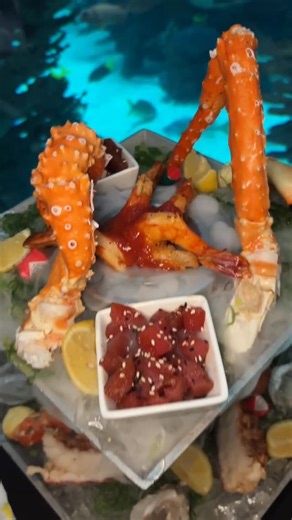 Golden Nugget Las Vegas on Instagram: "🏜️ Locals, this one’s for you!⁣ Nevada residents get 15% off dining Sunday–Thursday - and parking’s free when you dine in at one of our restaurants!⁣ ⁣ So… where are you dining first? 🍽️👇⁣ ⁣ #LasVegasLocal #LasVegasDining #FremontStreet #LocalsDiscount"