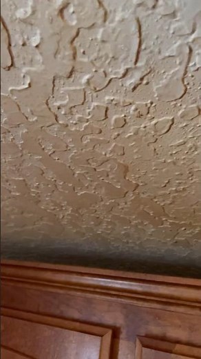 Removing Grease Buildup from Kitchen Ceiling Above Stove