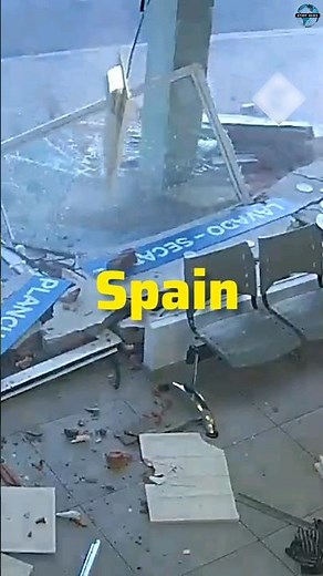 Man-narrowly escapes washing machine explosion caused by charger in Spain