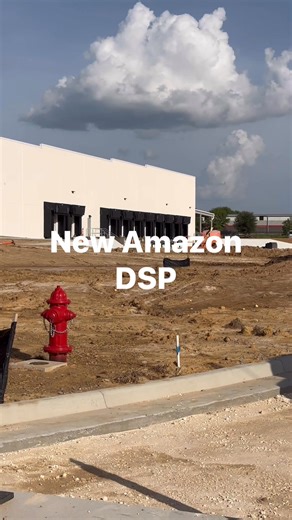 261 reactions · 117 shares | This the new Amazon DSP building in Valdosta, Georgia and it’s moving FAST. Just a few months ago, this was all dirt. Now it’s almost done. And that means more jobs coming soon. Warehouse workers, drivers,support staff, and independent contractors this could be your shot. Tag somebody who needs this opportunity. Valdosta, we growing. 﫡 #Salute” | Devaris Williams | Facebook